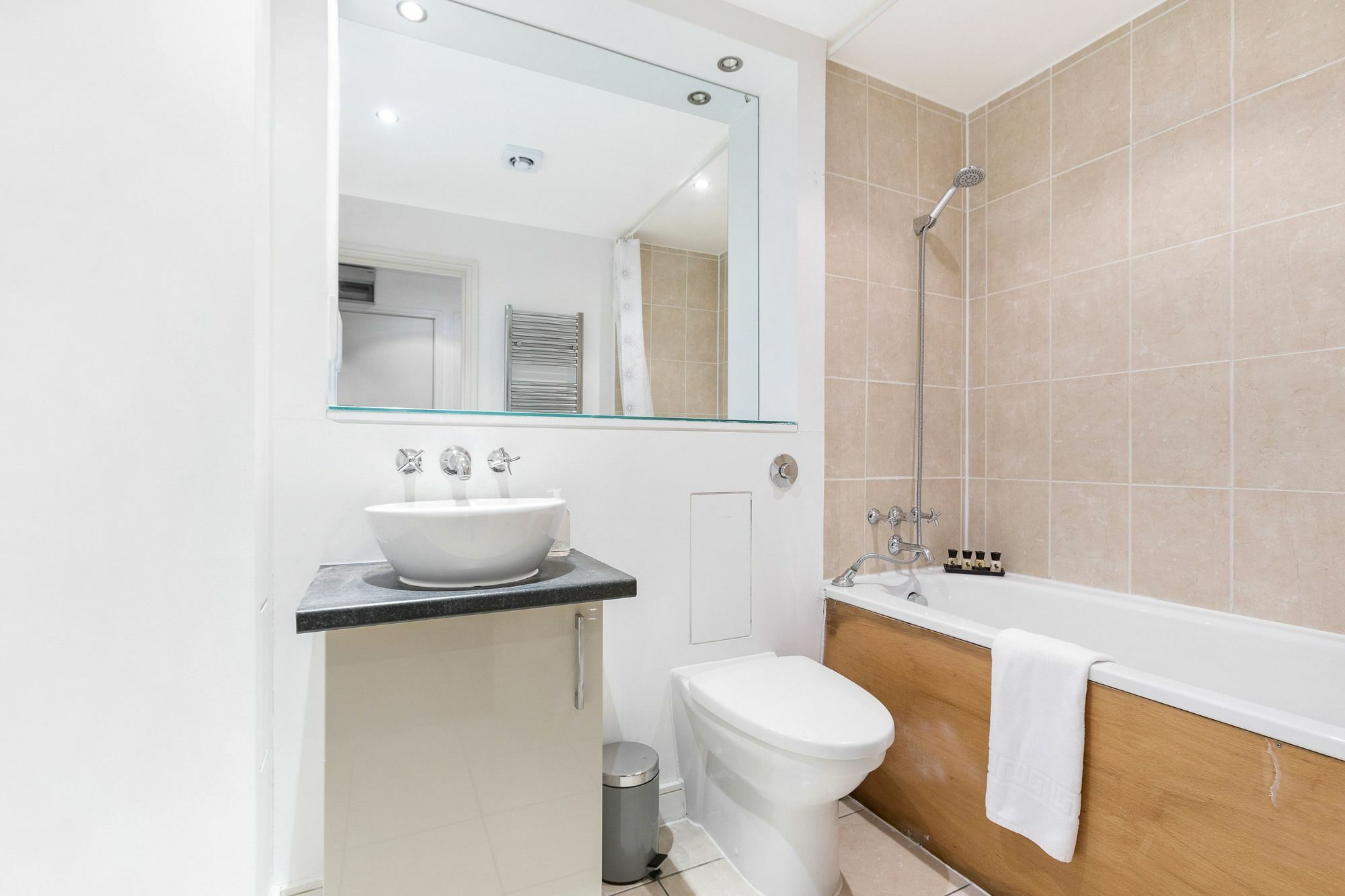 Club Living - Regents Park & Euston Apartments Londra Esterno foto