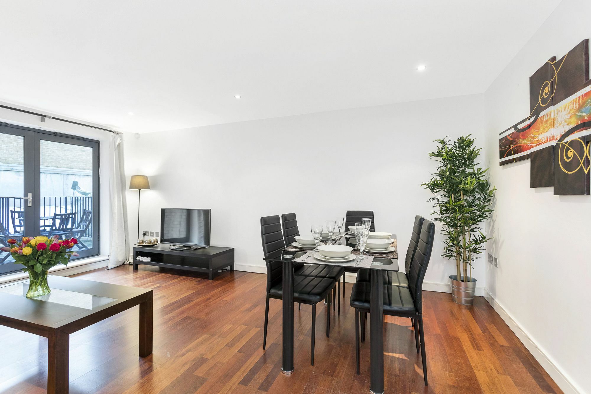 Club Living - Regents Park & Euston Apartments Londra Esterno foto