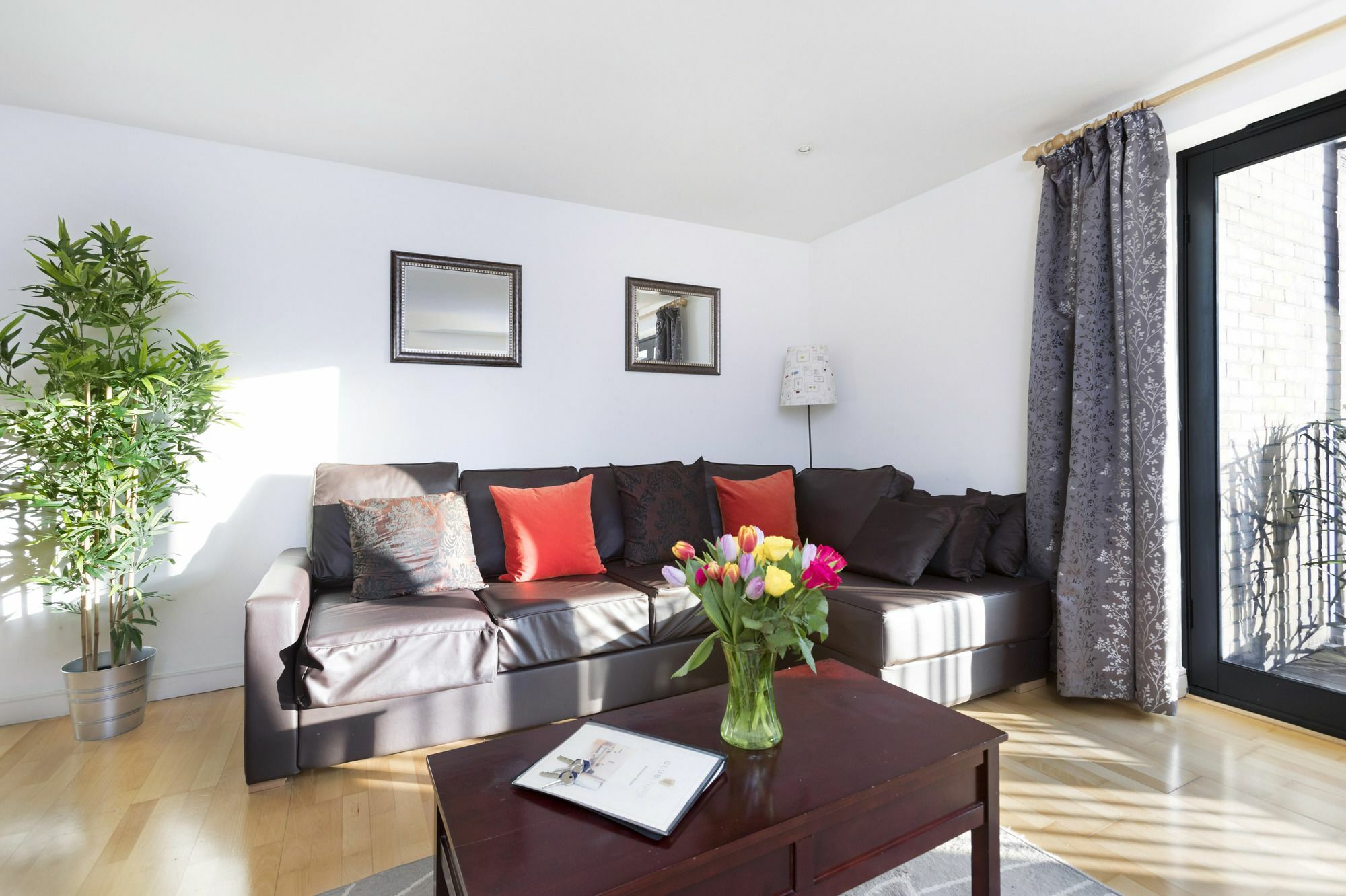 Club Living - Regents Park & Euston Apartments Londra Esterno foto